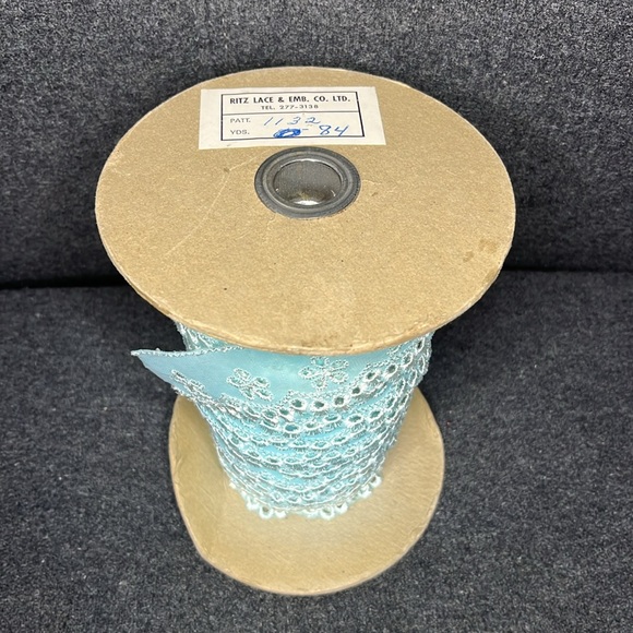 Vintage bulk lace - Picture 4 of 7